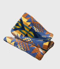 Load image into Gallery viewer, Journey West Bright Beach Towel