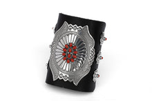 Load image into Gallery viewer, Lee Charley Coral and Silver Black Bow Guard