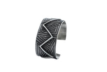 Load image into Gallery viewer, Aaron Anderson Navajo Tufa Cast with a Shiny Silver Zig-zag Overlay