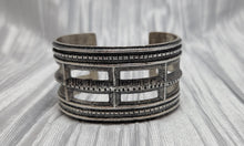 Load image into Gallery viewer, Harrison Jim Old Cut Cuff