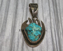 Load image into Gallery viewer, Tommy Jackson Bear Claw Pendant