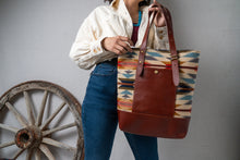 Load image into Gallery viewer, Pendleton Wyeth Trail Leather Tote Bag
