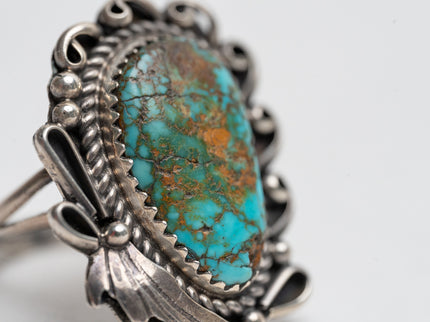 Vintage Old Fashioned Silver Leaf Turquoise Ring