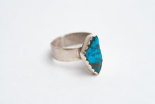 Load image into Gallery viewer, Authentic Navajo Kingman turquoise ring on a white background

