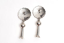 Load image into Gallery viewer, Pair of silver earrings with &#39;800&#39; engraving on a white background
