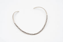 Load image into Gallery viewer, Silver thin chocker necklace on a white background
