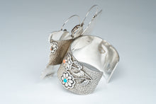 Load image into Gallery viewer, Shiny Back side of bracelet show casing bottom stems of flowers with Sleeping Beauty Turquoise and Pink Coral.

