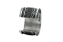 Load image into Gallery viewer, Aaron Anderson Navajo Tufa Cast Cuff with a Shiny Wave Overlay
