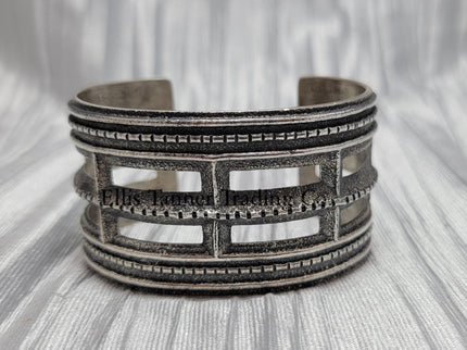 Harrison Jim Old Cut Cuff