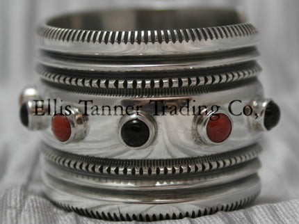 Harrison Jim Onyx ad Coral Cuff