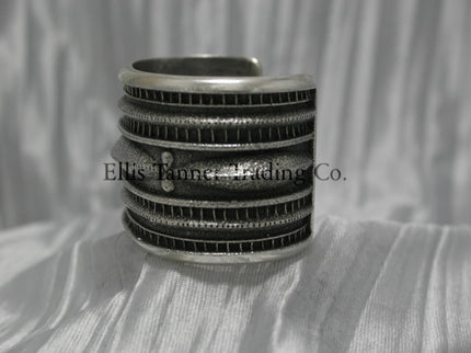Harrison Jim Old Finish Cuff