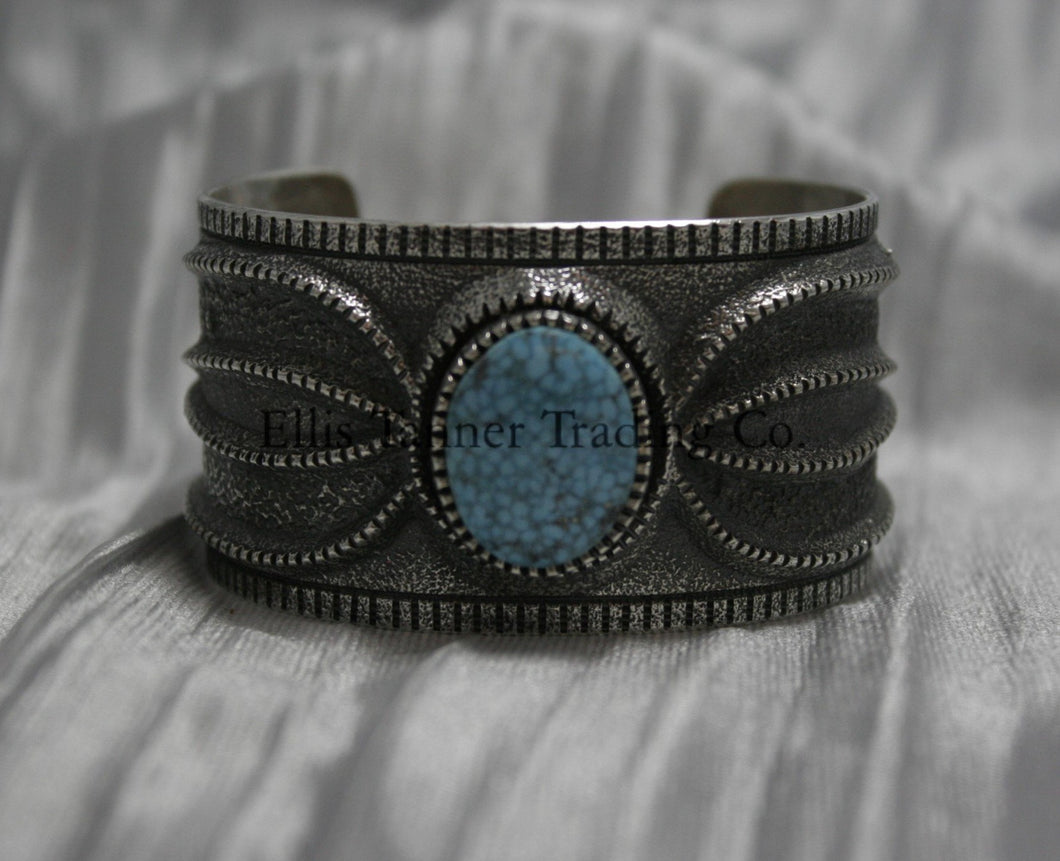 Silver Bracelet with one Kingman turquoise stone