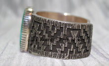 Load image into Gallery viewer, Tommy Jackson Overlay Blue Gem Bracelet
